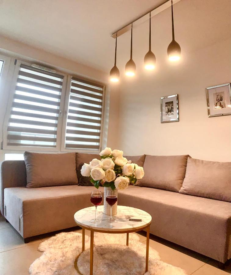 Downtown Apartments Family&Friends Rzeszow Luaran gambar