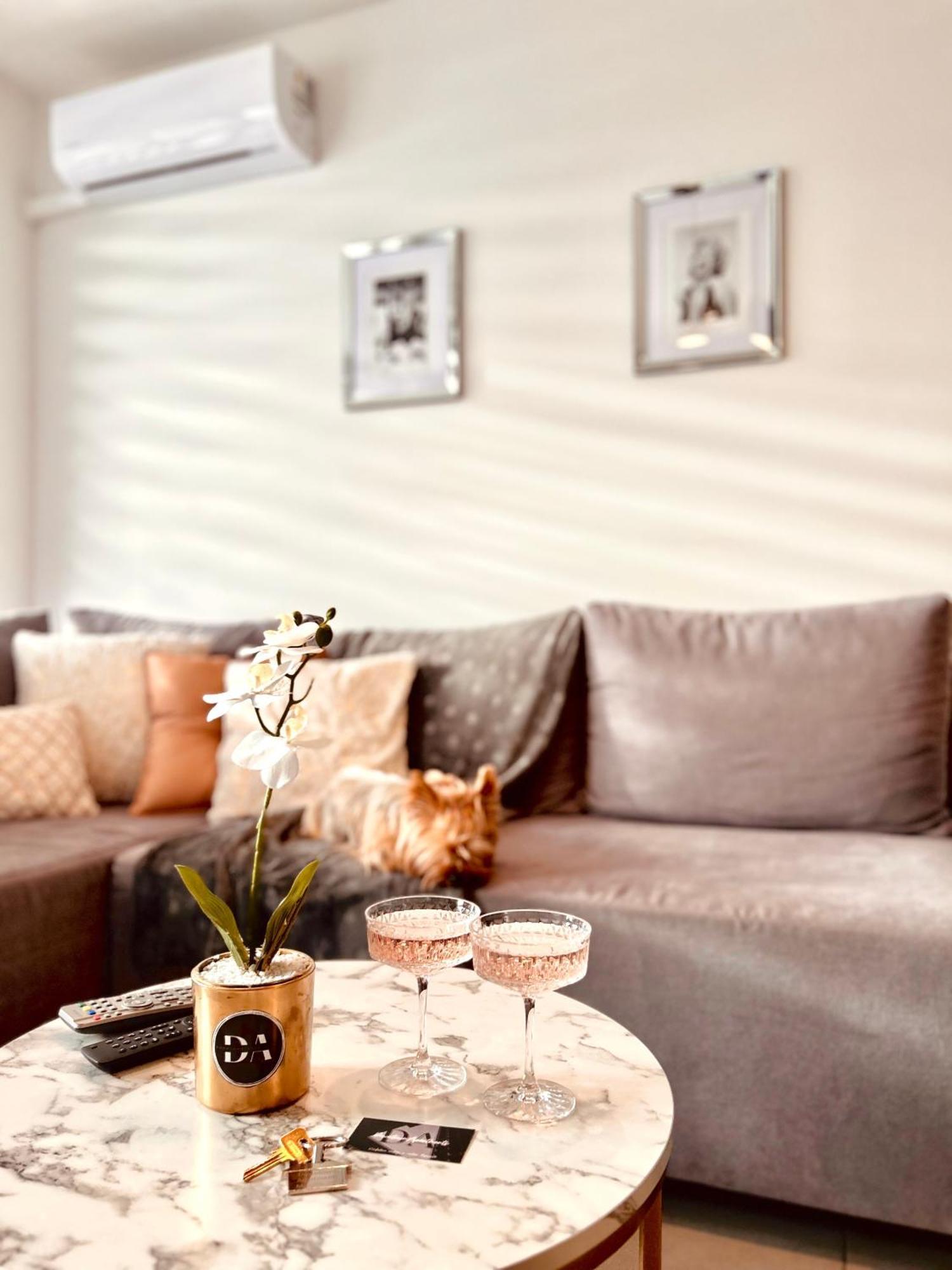 Downtown Apartments Family&Friends Rzeszow Luaran gambar